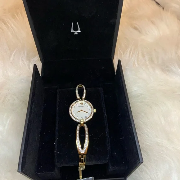 Bulova watch - Picture 5 of 7